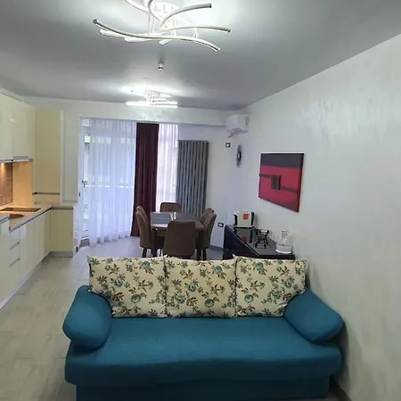 Apartment Alezzi Mamaia Nord - 20 M De Plaja